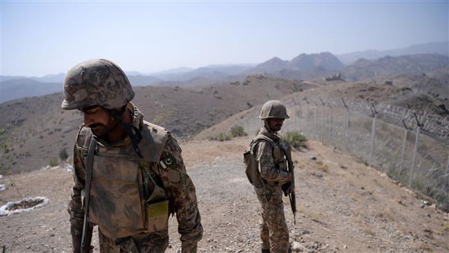 Roadside bomb kills anti-Taliban fighters in Pakistan
