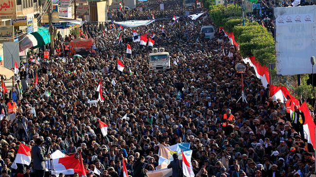 Yemenis stage rally in support of unity 