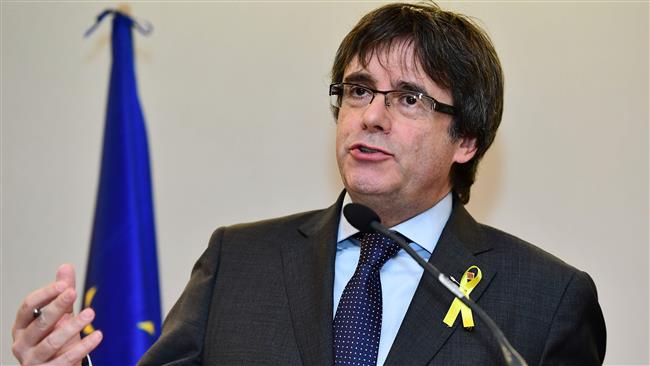 Ex-Catalan leader says to stay in Belgium