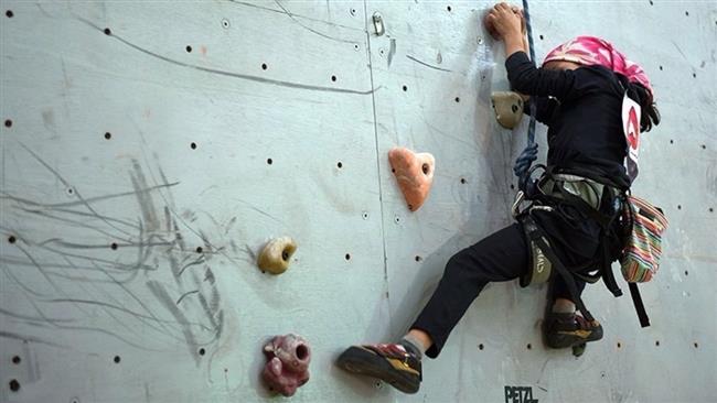Female Iranian rock climber wins Asia Champ silver