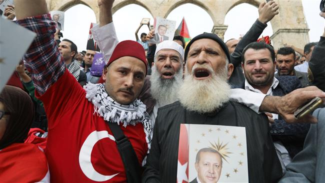 Israel deports two Turkish al-Quds demonstrators    