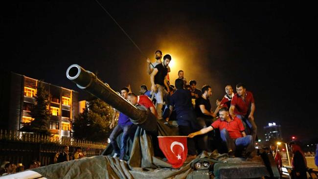 Greece to revoke asylum for Turkey ‘coup plotter’  