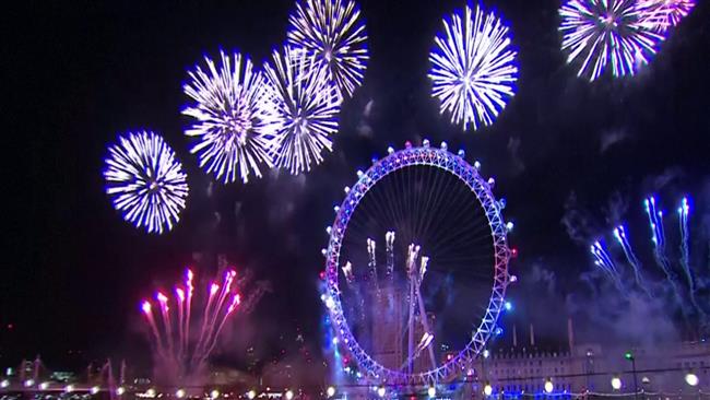 UK rings in 2018 with sensational fireworks