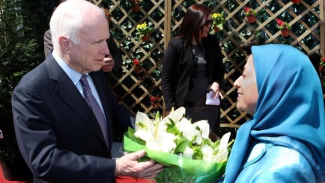  Iran/Débordements: McCain et la CIA "impliqués"