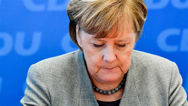 Merkel resumes talks to end stalemate in Germany
