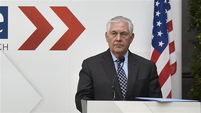 Tillerson to stay ‘for the whole year’ 