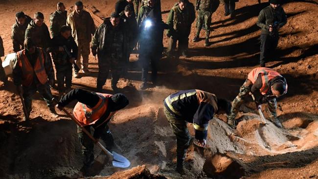 ‘10,000 bodies buried in Raqqah mass graves’