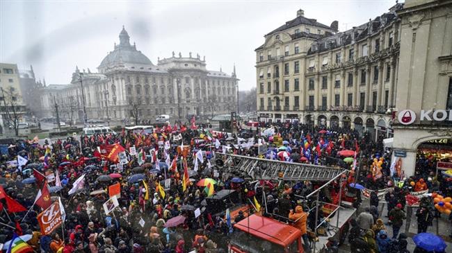 Thousands protest against 'weapons deals' in Munich