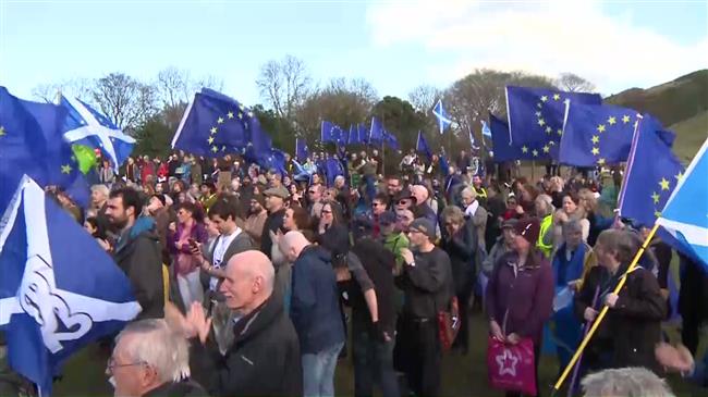 Scots hold 'Brexit not worth it' rally in Edinburgh