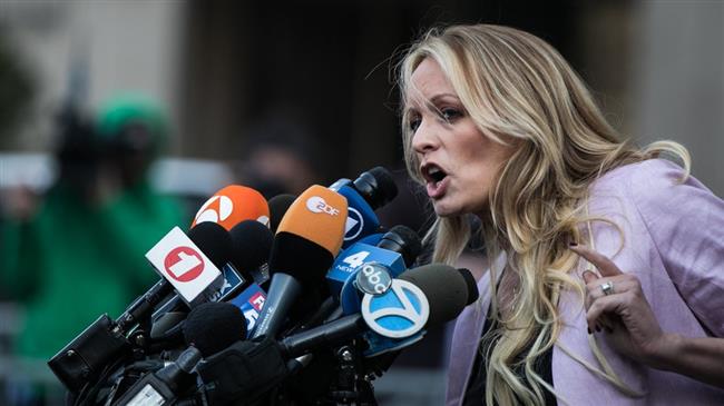 Stormy Daniels once again sues Trump for defamation