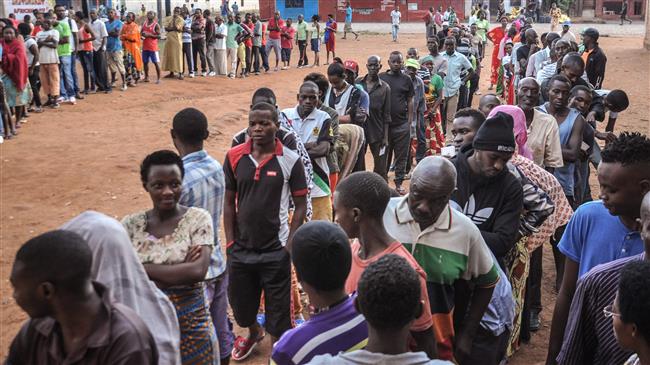 Burundians vote on extending messianic leader's term