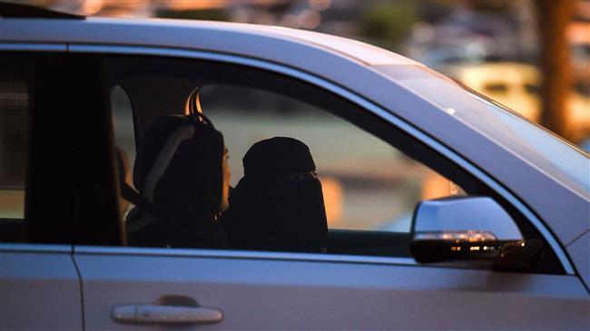 Saudi Arabia detains women ahead of lifting driving ban