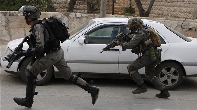 Israel raids Ramallah camp to arrest 'killers' of soldier 