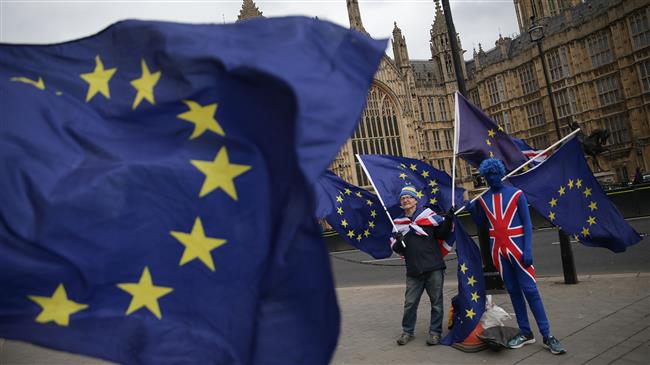 Anti-Brexit group starts push for new referendum