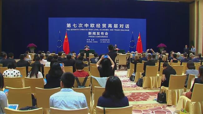 China and EU hold top level trade talks in Beijing 