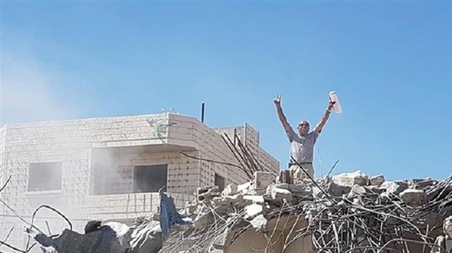 Palestinians destroy homes not to see settlers move in