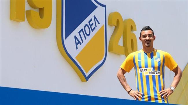 Iranian striker Ghoochannejad joins Cypriot club APOEL FC