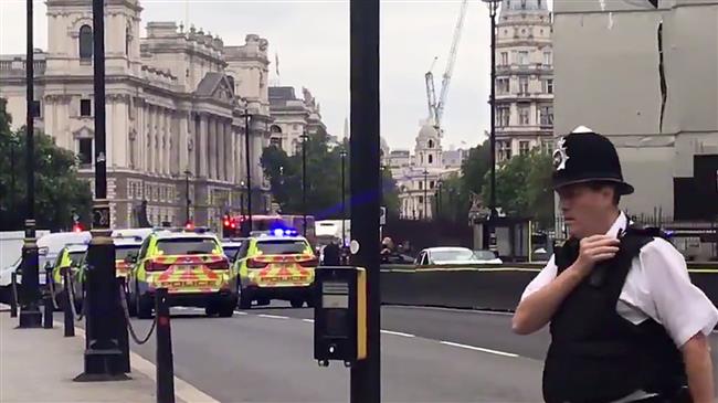 UK police treating Parliament car crash as terrorism 