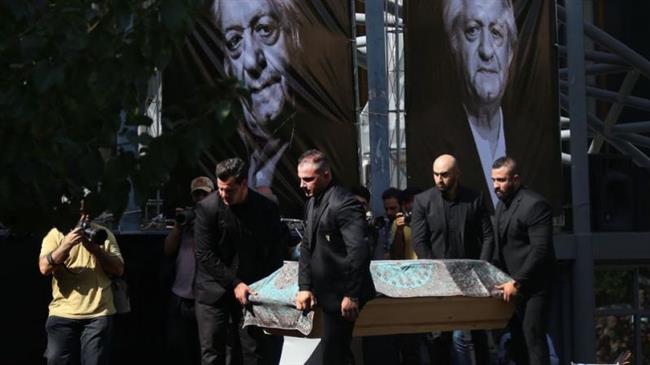 Funeral held for legendary actor Ezzatollah Entezami
