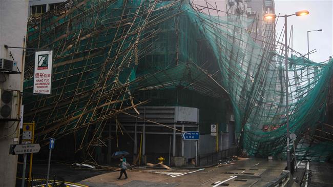 Typhoon Mangkhut batters Hong Kong, Shenzhen