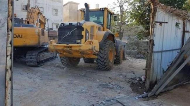 Israel razes Palestinian home in al-Ramla City