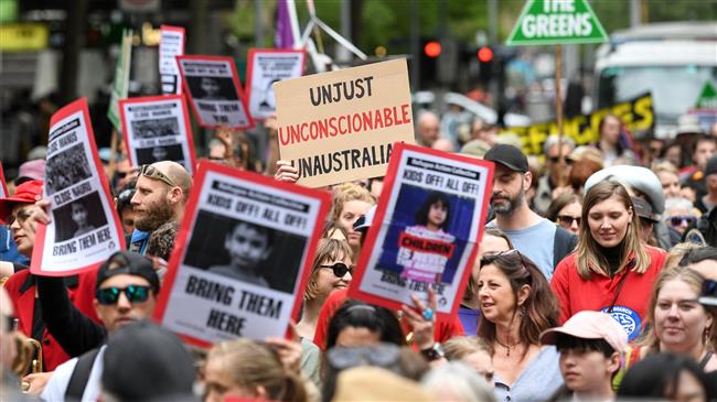Australians rally against offshore refugee detention 
