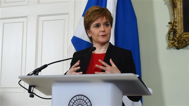 Sturgeon: Brexit deal to make Scotland 'poorer'