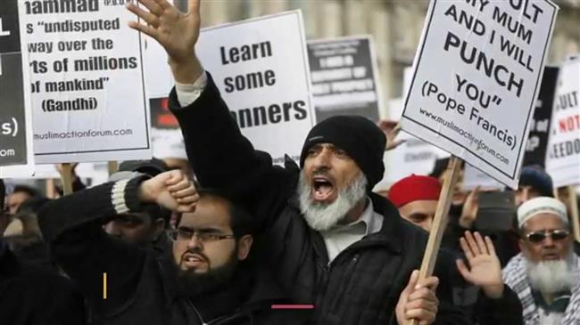 UK Muslims urge adoption of Islamophobia definition