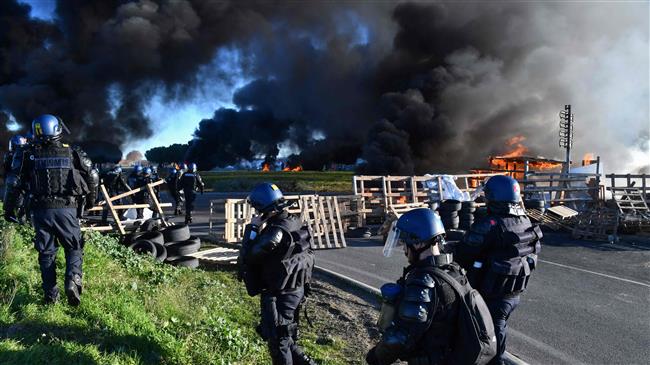 France in flames as 'yellow vests' launch Black Tuesday
