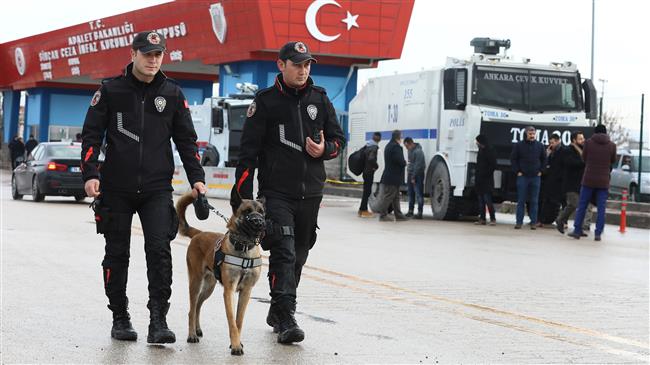 Turkey continues mass arrests over links to Gulen