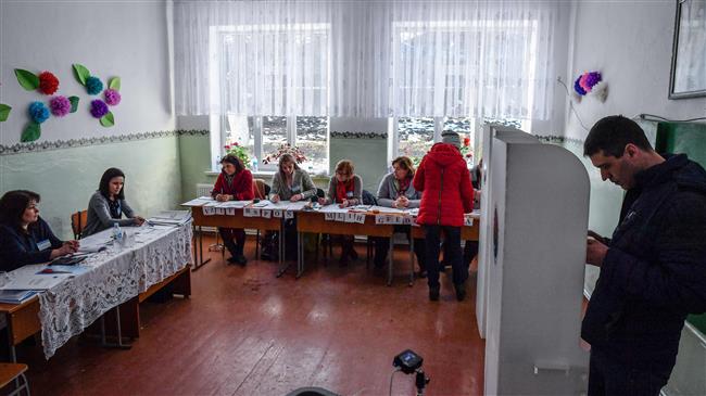 Pro-Russian party leads in Moldova parliamentary vote