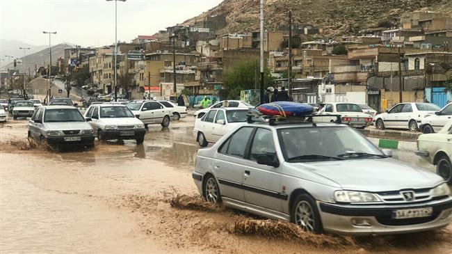 Rouhani puts governors on full alert as floods continue 