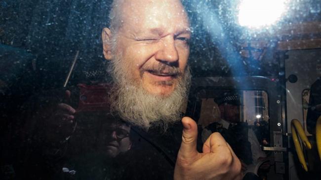 US court charges Assange with 'conspiracy'