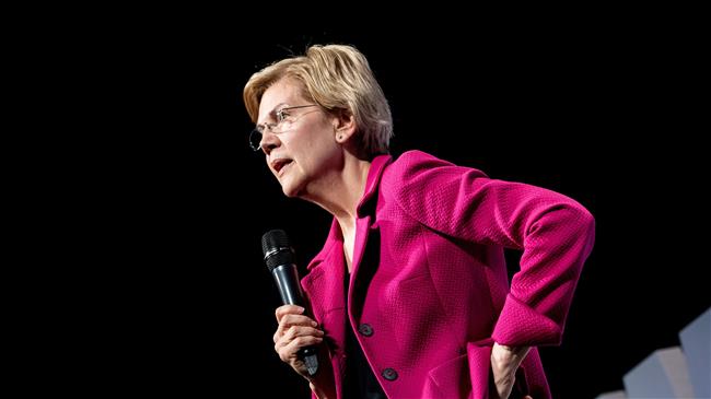 Senator Warren calls for Trump's impeachment