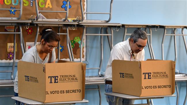 Panamanians go to polls to elect new president