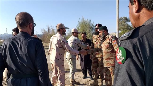 Pakistan begins fencing border with Iran: Commander