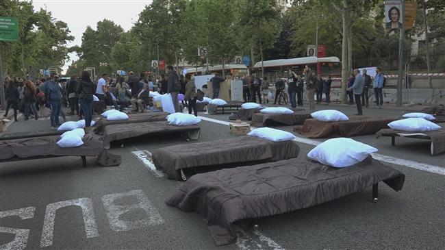 Hundreds occupy Barcelona streets amid housing crisis
