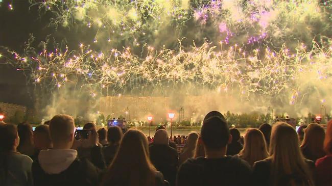 International firework festival lights up Moscow skyline