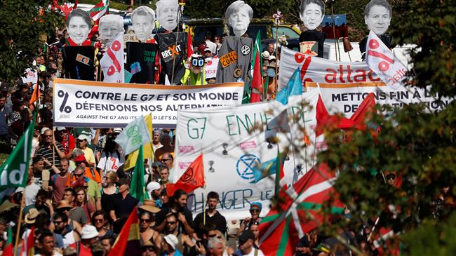 Protesters demand action from G7 leaders in Biarritz