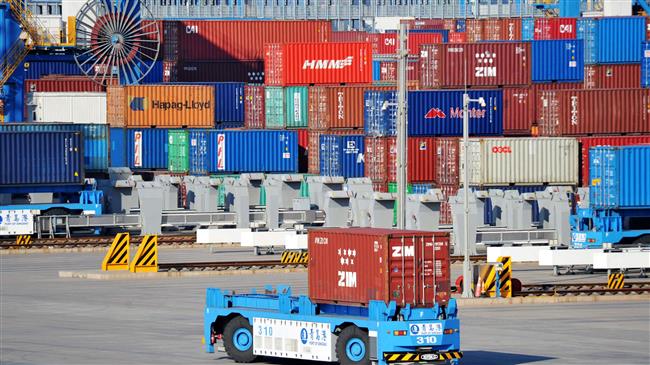 IMF warns US-China trade war to hit global economy 