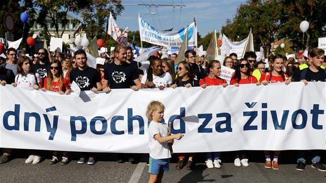 Tens of thousands march for ban on abortions in Slovakia