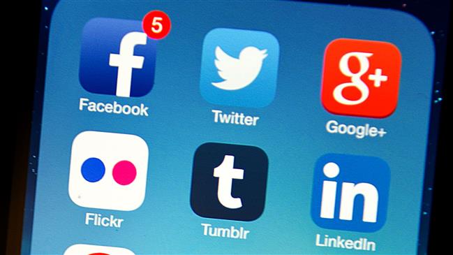 Americans worry over social media control of news: Poll