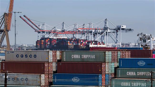 'US economists more pessimistic, citing trade friction'