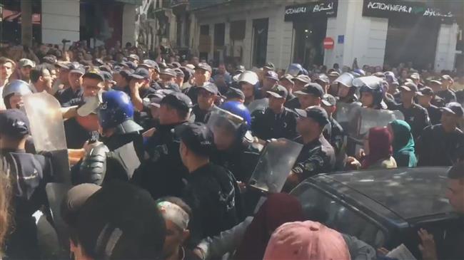 Protesters arrested as scuffles break out in Algeria