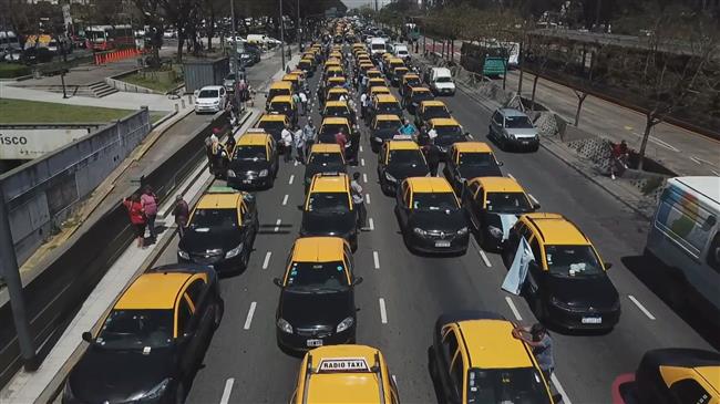 Taxi drivers protest against Uber, Cabify in Buenos Aires 