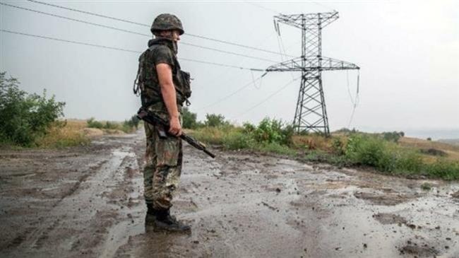 Ukraine army, pro-Russia forces withdraw from east 