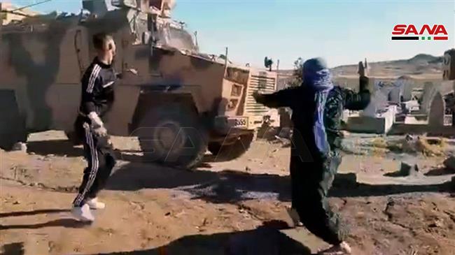 Watch: Locals pelt Turkish forces with stones in NE Syria