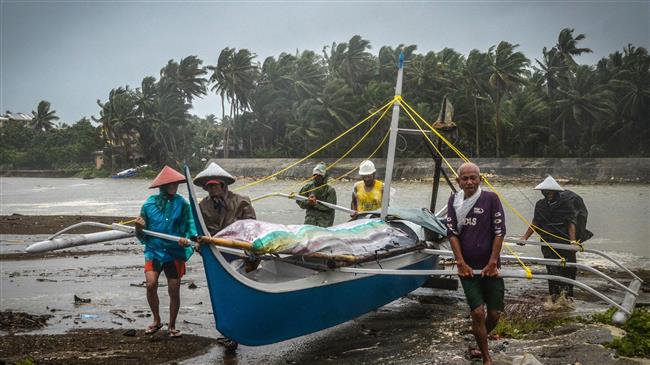 Typhoon hits Philippines on Christmas Day
