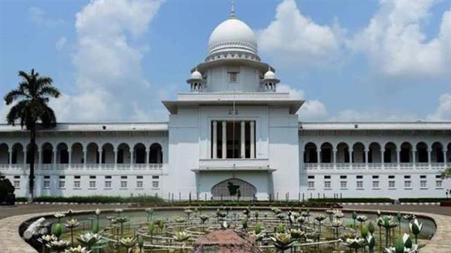 Bangladesh orders arrest of ‘fugitive’ ex-chief justice