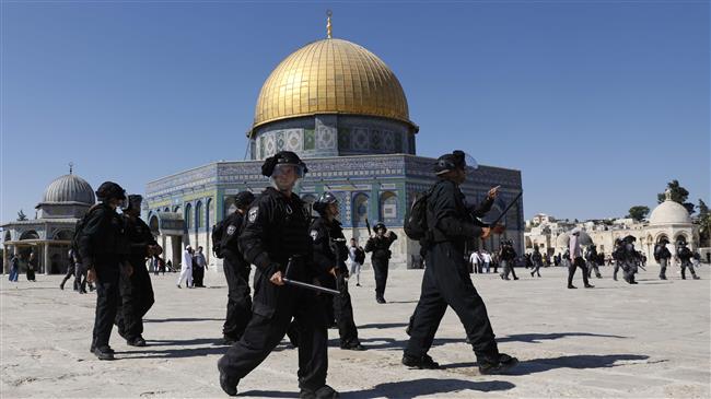 Israeli forces filmed kicking Palestinian worshiper in head